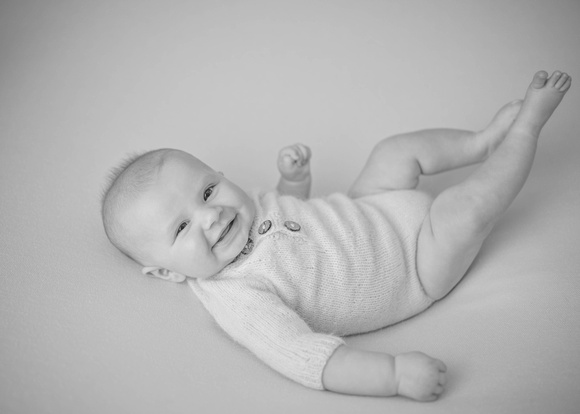 Theo_3months_64bw