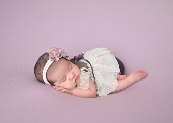 Emilia_newborn_11